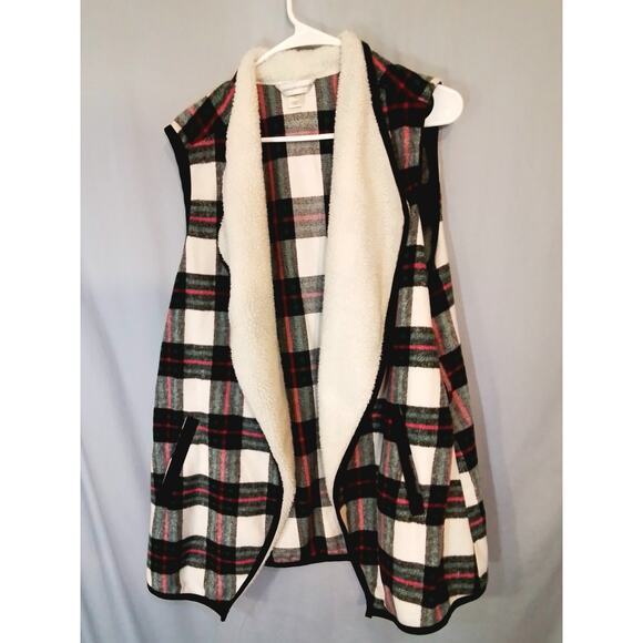 Christopher & Banks : Winter best, green plaid. Christmas themed. - Picture 3 of 6